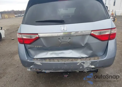 2011 Honda Odyssey Ex z USA, uszkodzony, nr VIN 5FNRL5H4XBB098428